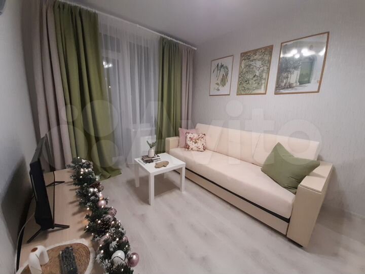 1-к. квартира, 42 м², 1/8 эт.