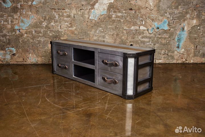 Дизайнерская подставка под телевизор