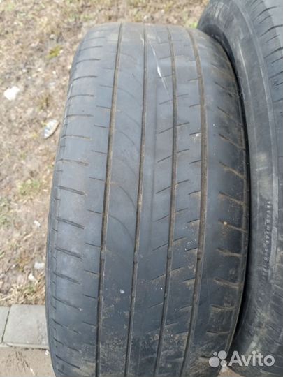 Bridgestone Dueler H/P 235/55 R20