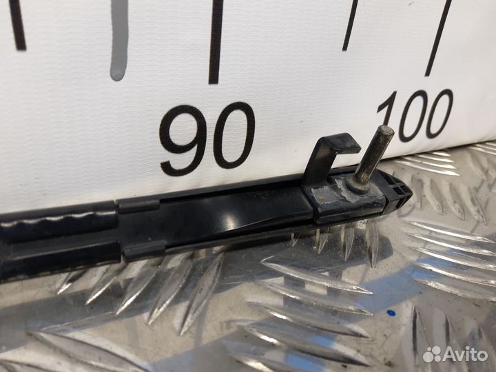 Б/У Поводок стеклоочистителя правый BMW F10#001