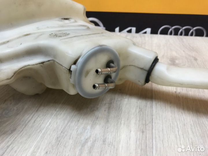 Бачок омывателя Mercedes-Benz M W164 OM642 2006