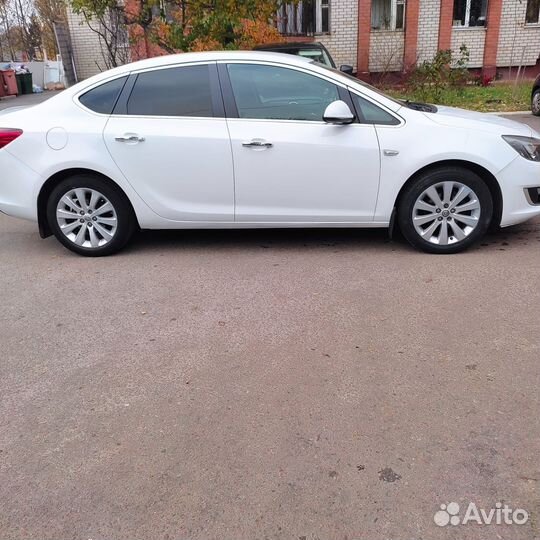 Opel Astra 1.6 AT, 2013, 262 000 км