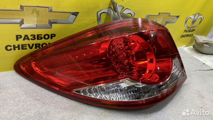 Задний левый фонарь chevrolet cruze хэтчбек