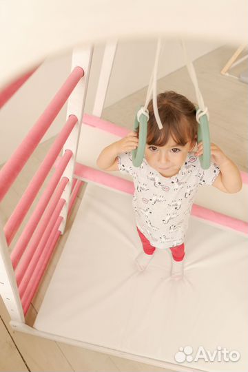 Детская шведская стенка