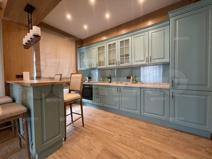 2-к. квартира, 60 м², 2/4 эт.