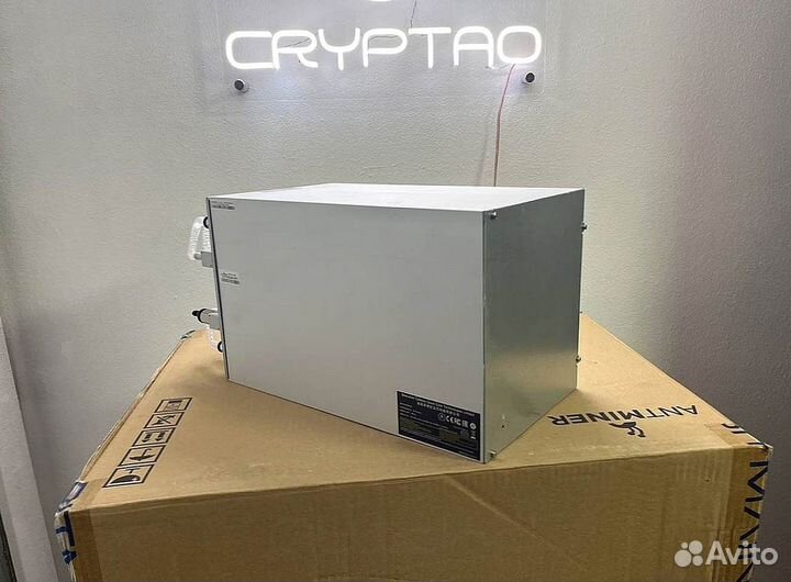 Асик AntMiner S21 hydro 335T