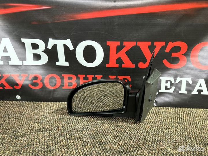 Зеркало боковое левое Hyundai Getz 2002-2010