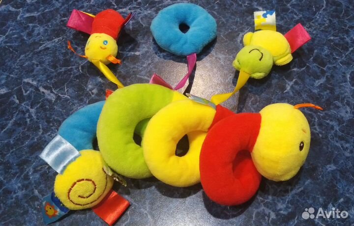 Игрушки для малыша