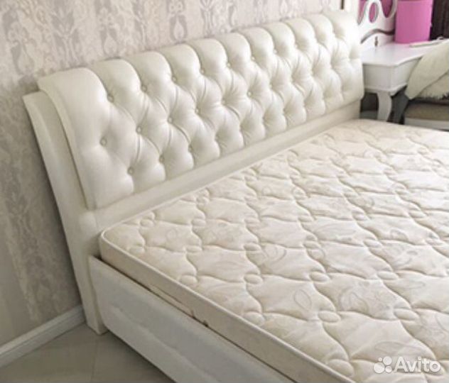 Перетяжка мебели