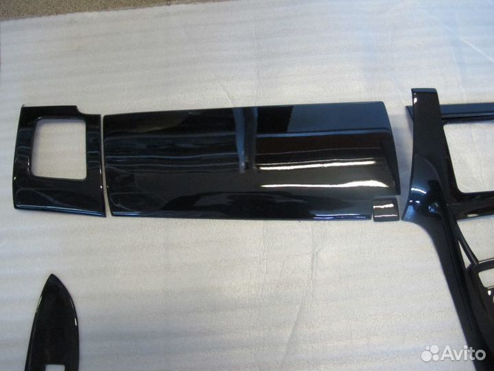 Накладки Prius 30 в салон, черный лак