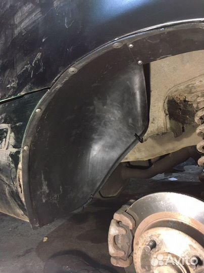 Подкрылки для Nissan Primera P9 / P10 / P11