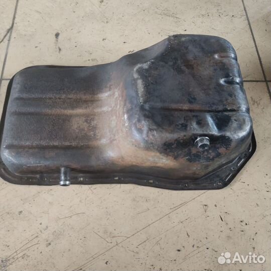 Поддон/ Картер двигателя hyundai / Mitsubishi