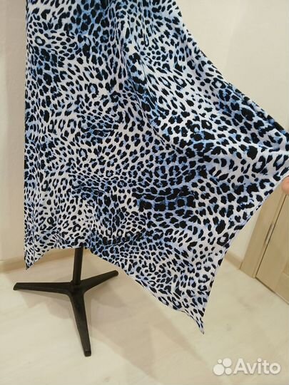 Платье 48 размер новое