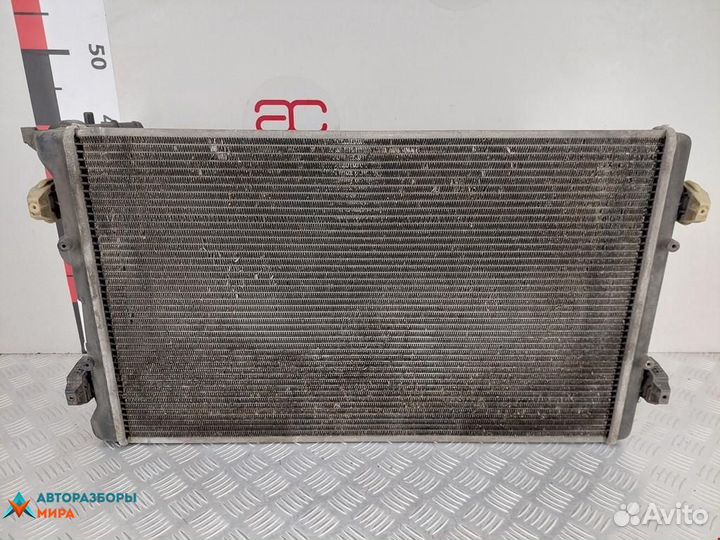 Радиатор (основной) Volkswagen Golf 4 2002