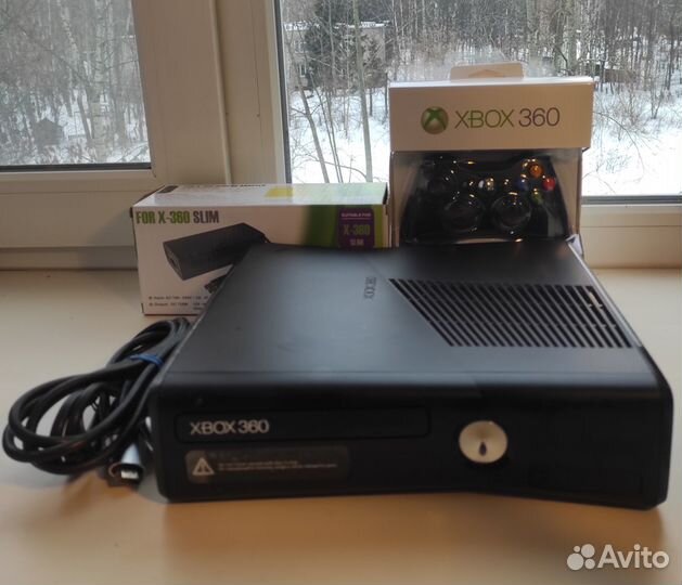 Прошитый Xbox 360 slim freeboot 250 gb