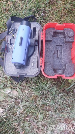 Нивелир оптический