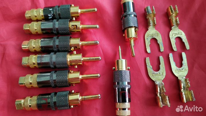 Шипы, Коннекторы Nakamichi