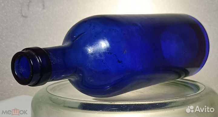 Старинная бутылка до 1917 г кобальтовое стекло