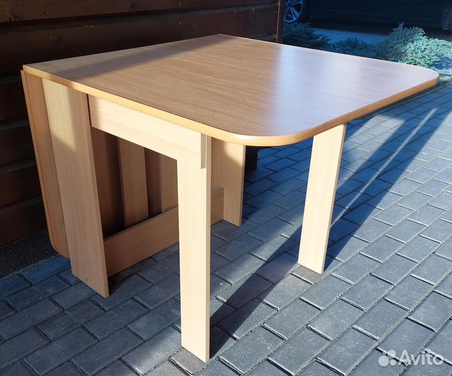 Стол-книжка