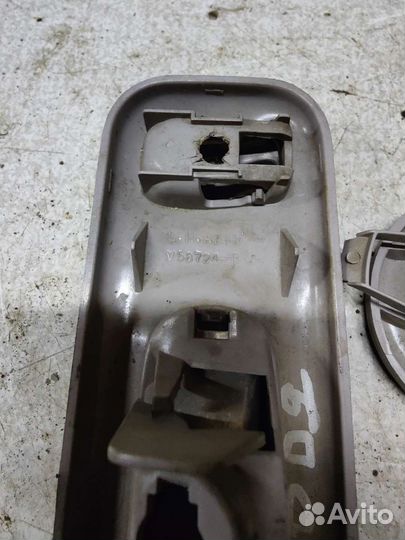 Плафон салонный Dodge intrepid (1993-1997)