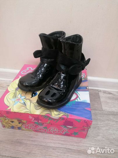 Ботинки на девочку