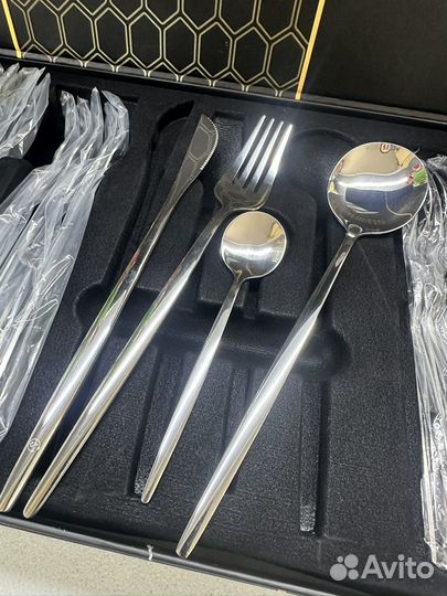 Набор столовых приборов на 6 персон Новые
