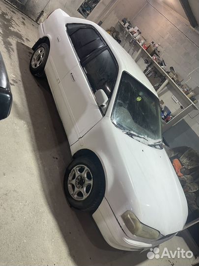 Toyota Sprinter 1.5 AT, 1996, 233 333 км