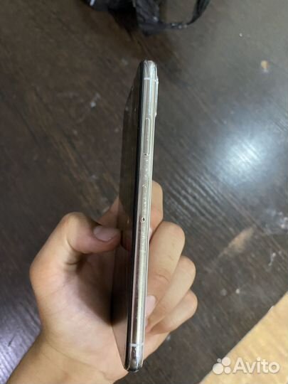 iPhone Xs, 256 ГБ
