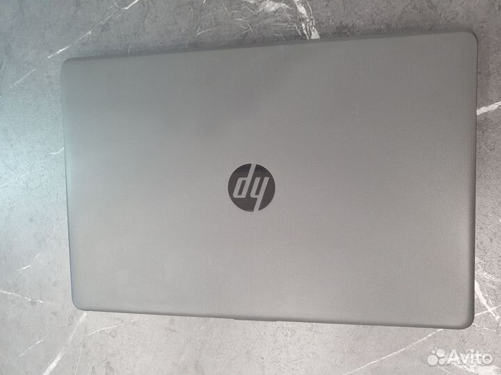Продам ноутбук HP 250 G6