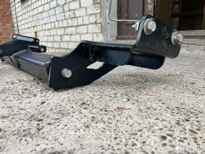 Фаркоп на Hyundai tucson KIA Sportage