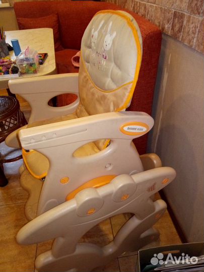 Продам стульчик для кормления leader kids, d-008