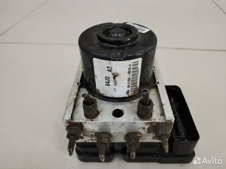 Б/У Блок ABS (насос) 5611064JB0, 5611064JB1 suzuki