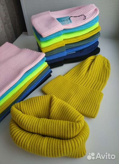 Шапка и снуд, новый комплект. 52-56