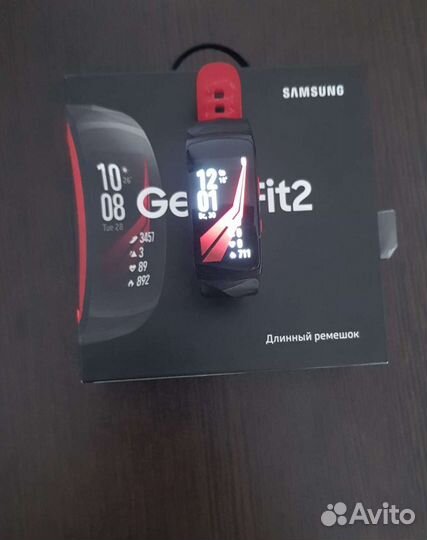 Фитнес-браслет Samsung Gear Fit 2 Pro
