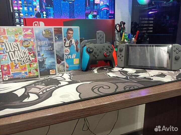 Nintendo switch rev 2 с играми
