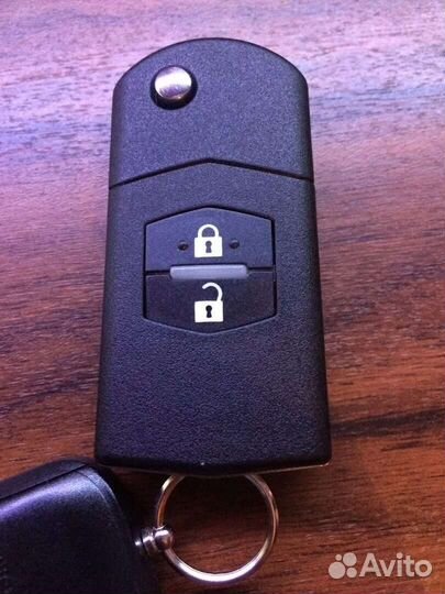 Ключ mazda 3