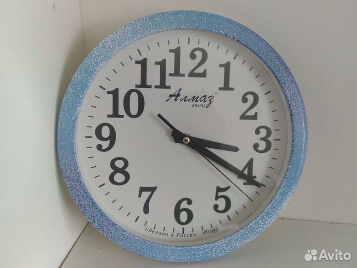 Часы настенные