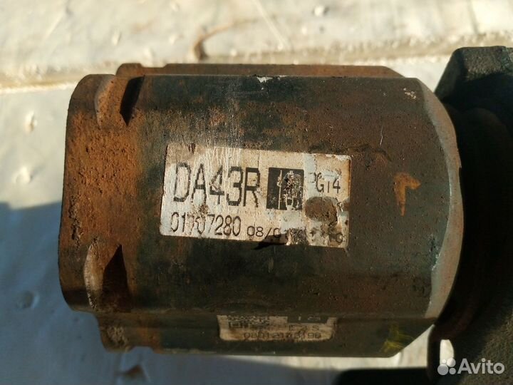 Полуось промежуточная Toyota Rav 4 30 кузов