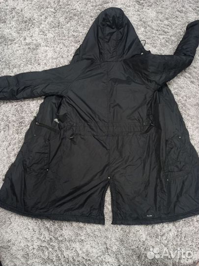 Плащ Adidas, куртка Nike
