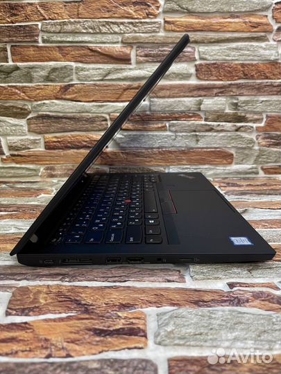 Ноутбук Thinkpad T490