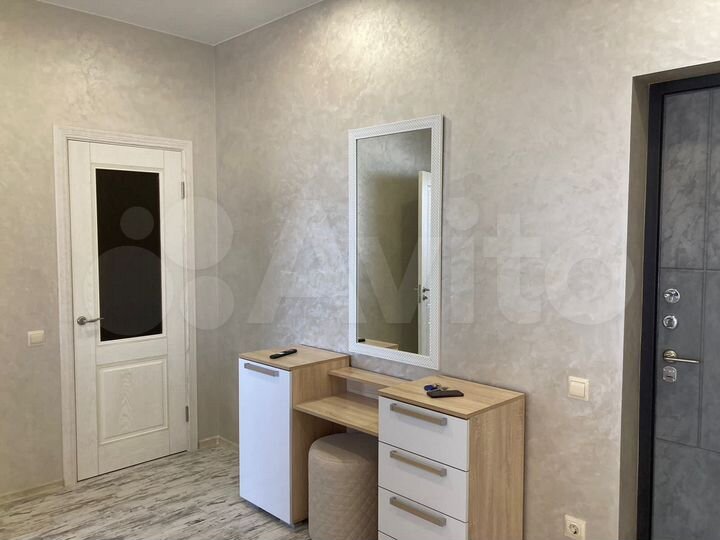 2-к. квартира, 72,7 м², 7/8 эт.