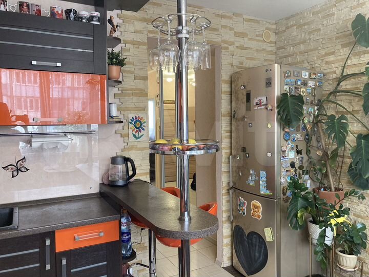 2-к. квартира, 64 м², 16/17 эт.