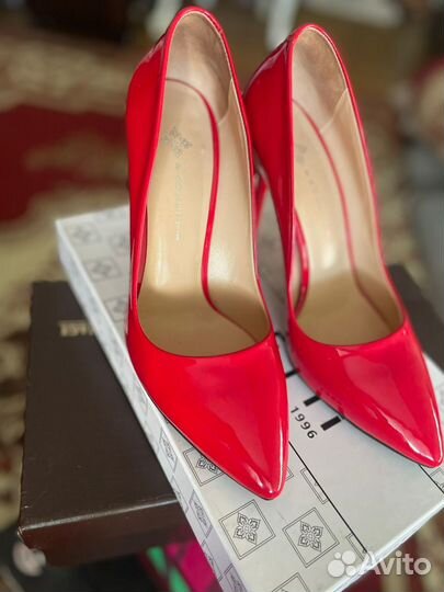 Туфли женские 39 размер