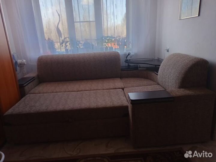 Угловой диван