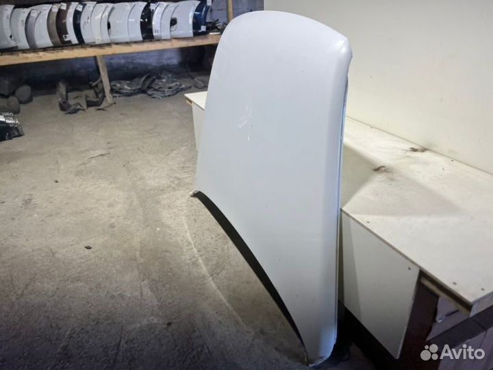 Капот передний Volkswagen Touareg 1 2002-2010