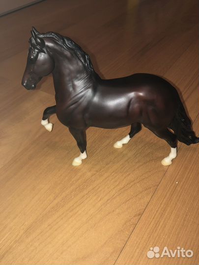 Конь Брайер (Breyer)