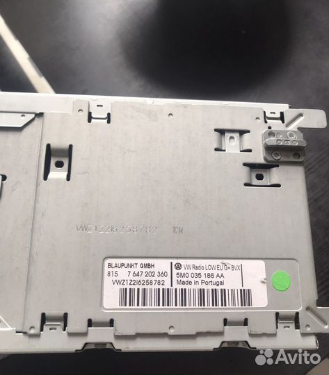 Магнитола VW Radio Low EU G+ BVX 5M0 035 186 AA