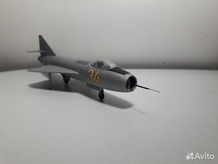 Сборная модель самолета 1 72