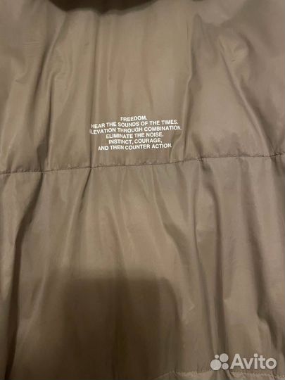 Undercover gu пуховик