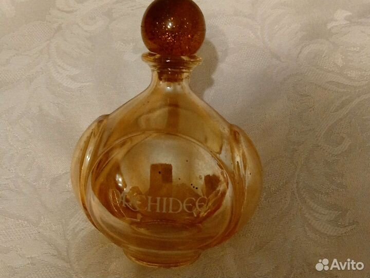 Пустые флаконы от парфюма